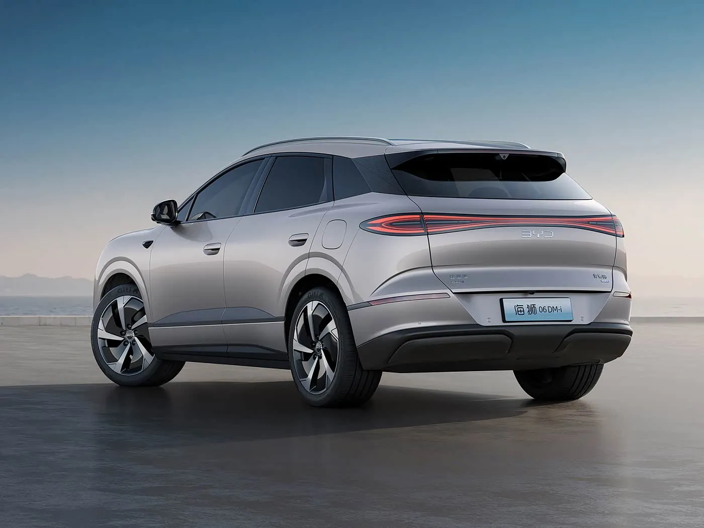 BYD Sea Lion 06 듀얼 파워(EV/DM-i) 소형 SUV – 520-605km EV 범위/1092km DM-i 범위 및 L2 DiPilot