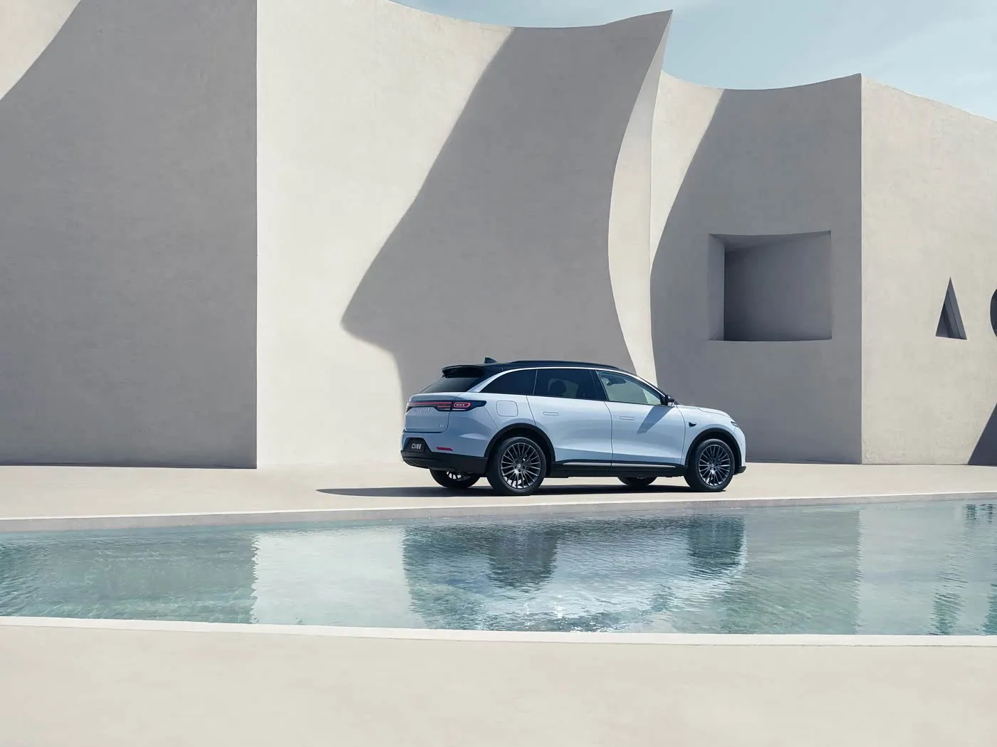 Leapmotor C11 컴포트 버전 하이브리드 전기 SUV PHEV 차량, 확장된 범위의 신에너지 차량 포함