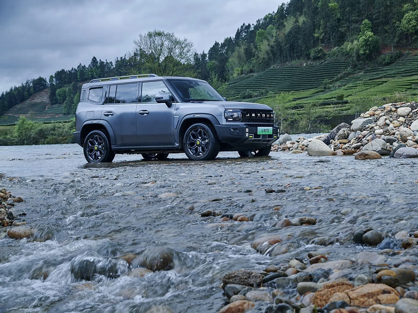 Jetour T2 SUV 하이브리드 버전 Euro VI 새로운 도착 라이트 터보 ACC 자동 기어 박스 가죽 왼쪽 스티어링