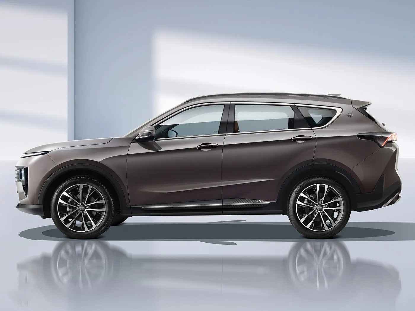 새로운 Chery Jetour X70 PLUS SUV 자동 드라이브 유로 VI 방출 합금 지붕 가죽 시트