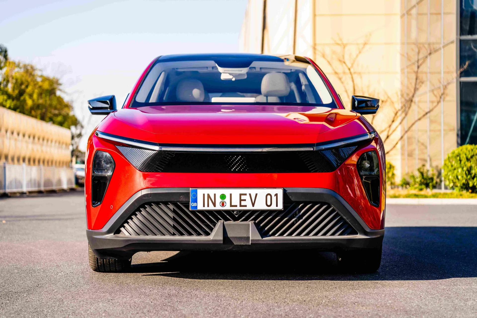 LEV01 오른손잡이 SUV NEW ENERGY VEHICLE EV 장거리 휠베이스 5인승
