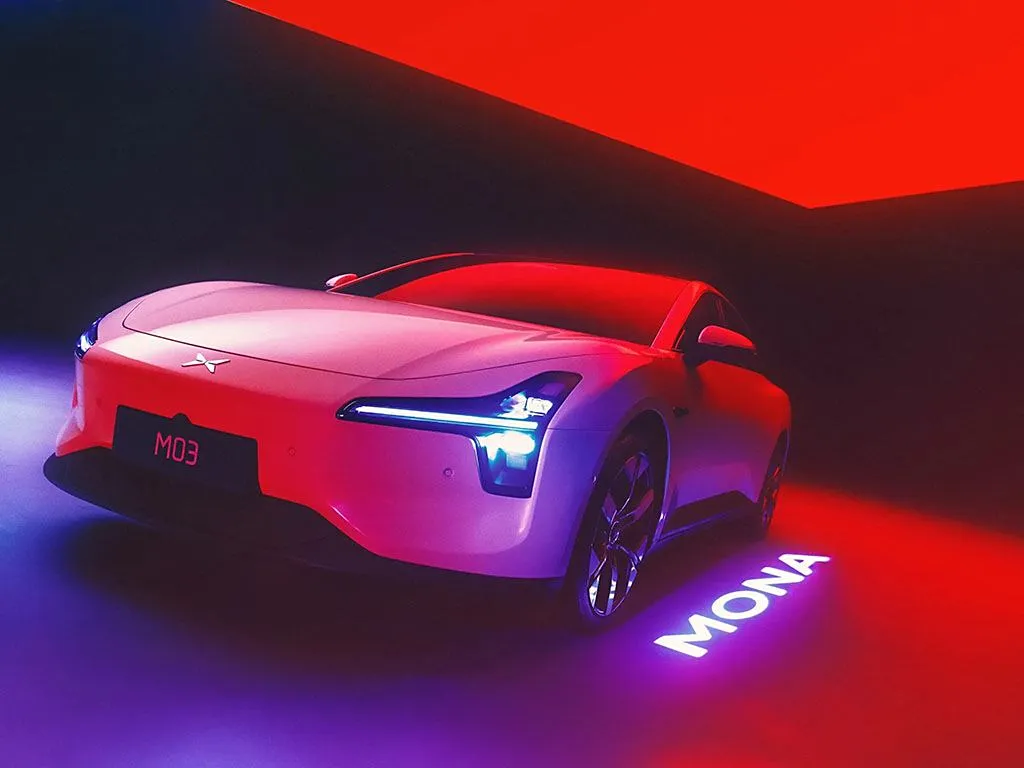 Xiaopeng 2025 Mona M03 전기 세단 장거리 515km 신에너지 차량 SUV 및 해치백 EV 리튬 배터리