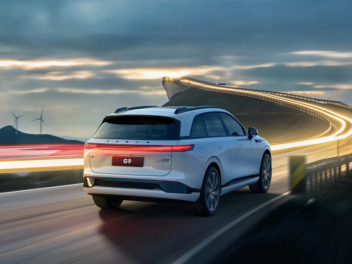 Xpeng G9 럭셔리 4도어 5인승 SUV 전기 자동차 신에너지 MPV 해치백(4WD 드라이브 모드 포함) PHEV 전원 및 EV 모터 왼쪽