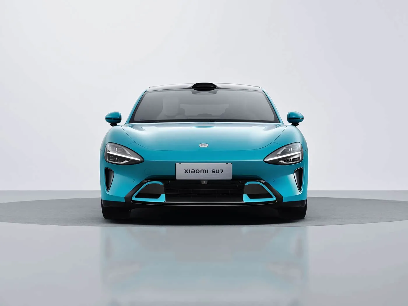 뜨거운 판매 XIAOMI SU7 새로운 에너지 차량 EV 세단 장거리 휠베이스 5 좌석 인치 스크린