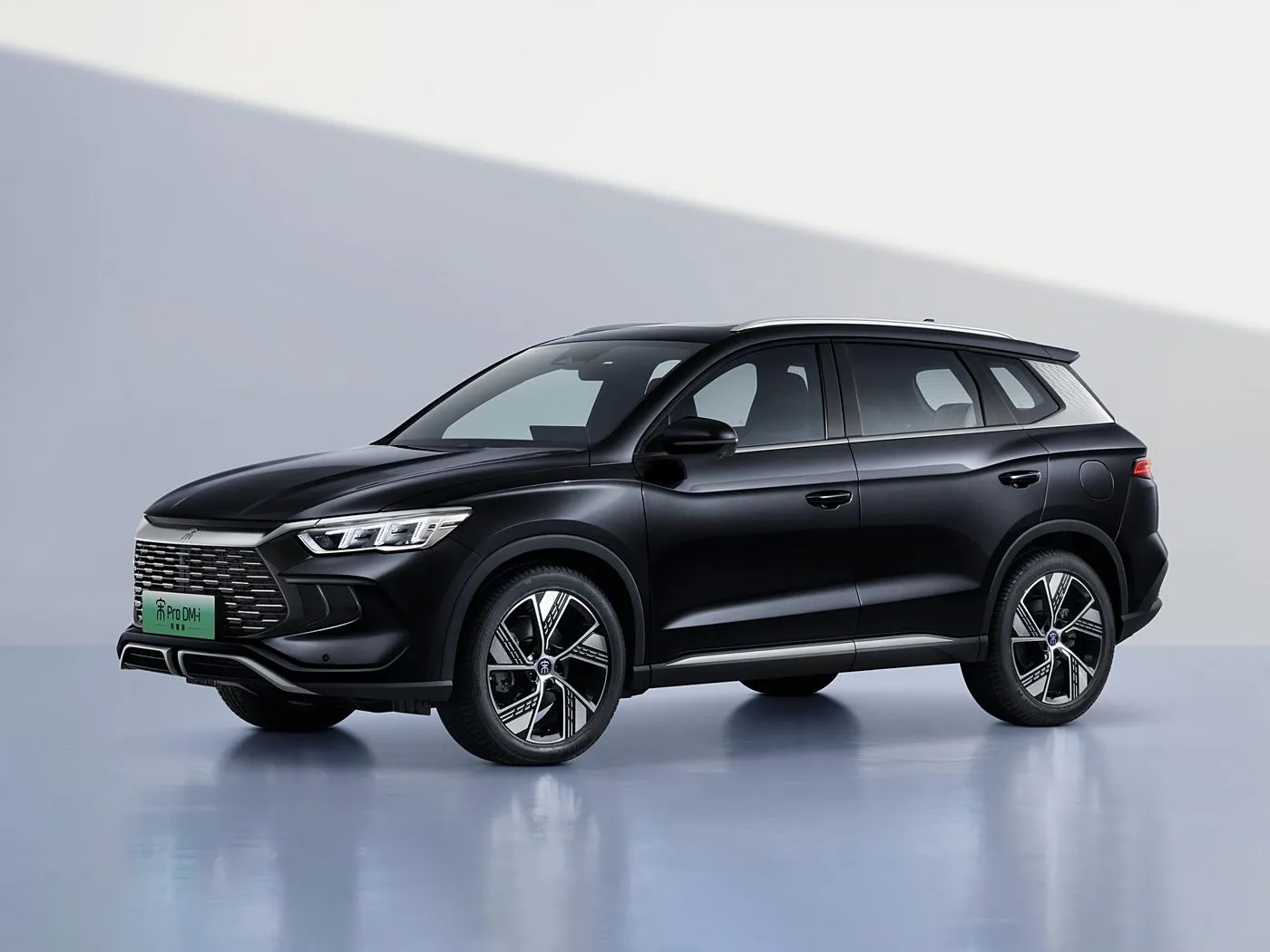 BYD Song Pro DM-i 장거리 하이브리드를 갖춘 소형 PHEV SUV NEW ENERGY 차량