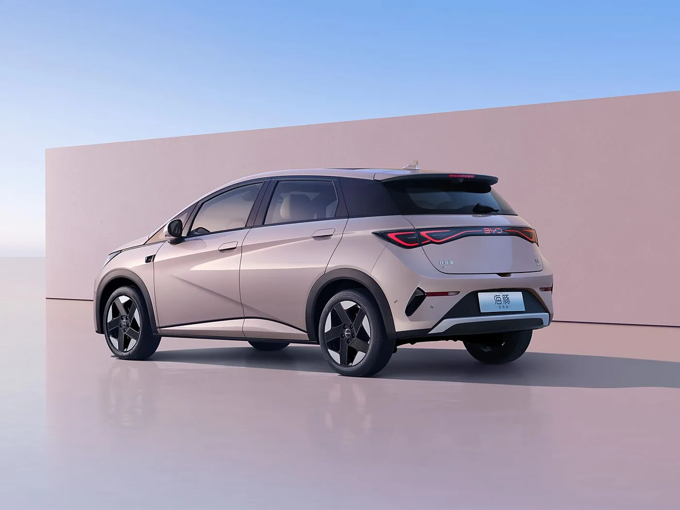 스마트 기술이 적용된 BYD 돌핀 어반 스타일 미니 전기 해치백 패션 에디션 신에너지 차량