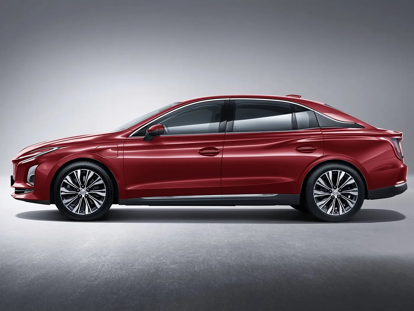 Hongqi E-QM5 넓은 EV 세단 긴 휠베이스 장거리 순수 전기 신에너지 차량