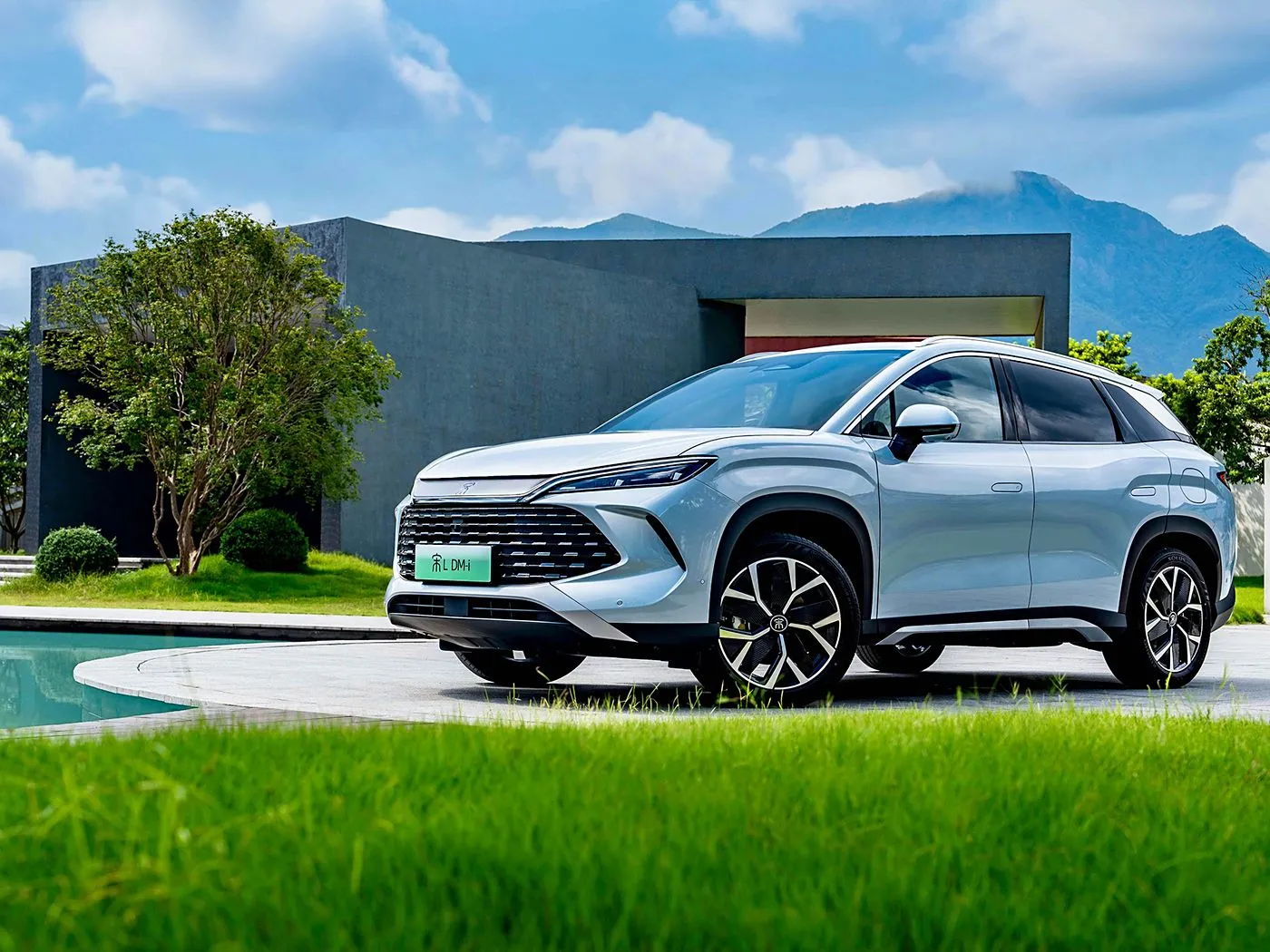 BYD Song L DM-i 소형 PHEV SUV 장거리, 고속 신에너지 차량 DiPilot 2.0 열선 시트 360° 파노라마 카메라