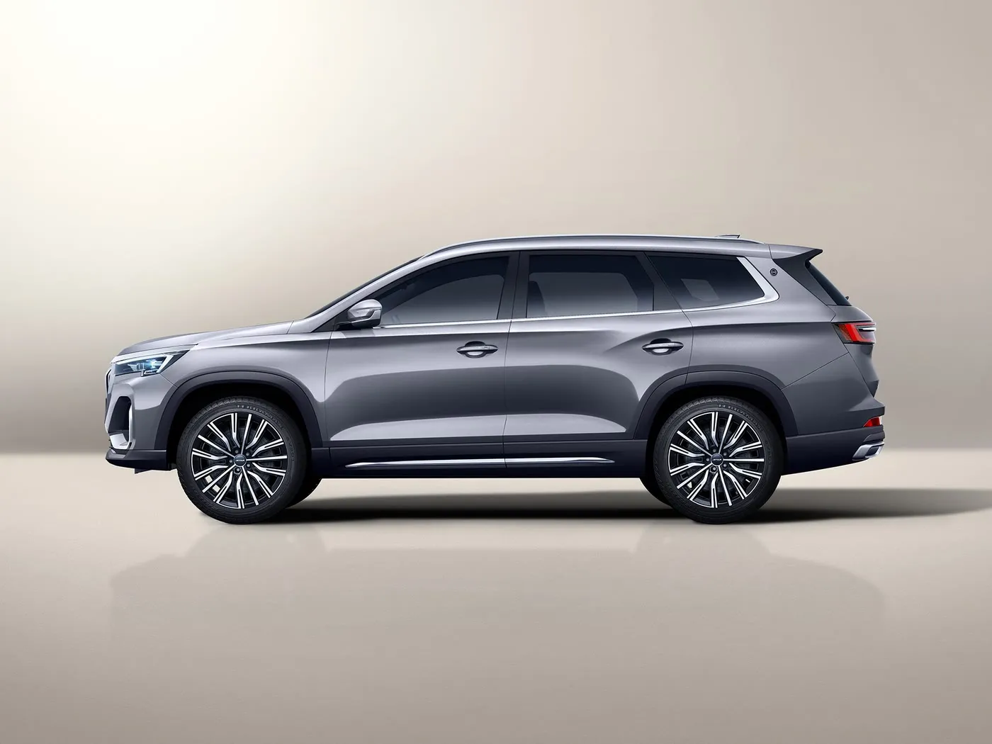 새로운 Chery Jetour X90 PLUS SUV 자동 드라이브 유로 VI 합금 루프 랙 가죽 시트