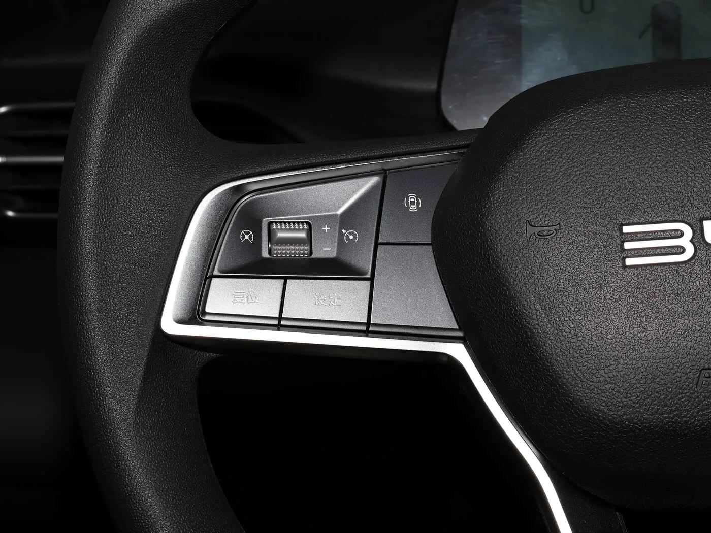 새 모델 BYD E7 EV 자동차 150km/h 최고 속도 136HP 180Nm 토크 5인승 전기 자동차