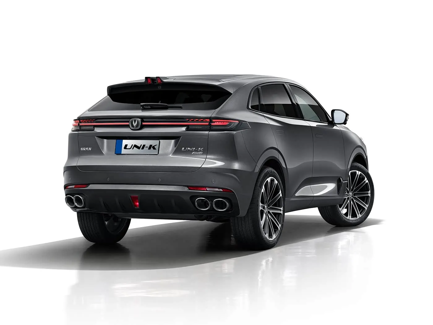 BYD E2 럭셔리 전기 EV 세단형 SUV 해치백 리튬 배터리 모터가 장착된 왼쪽 조향 자동차 중국의 신에너지 차량